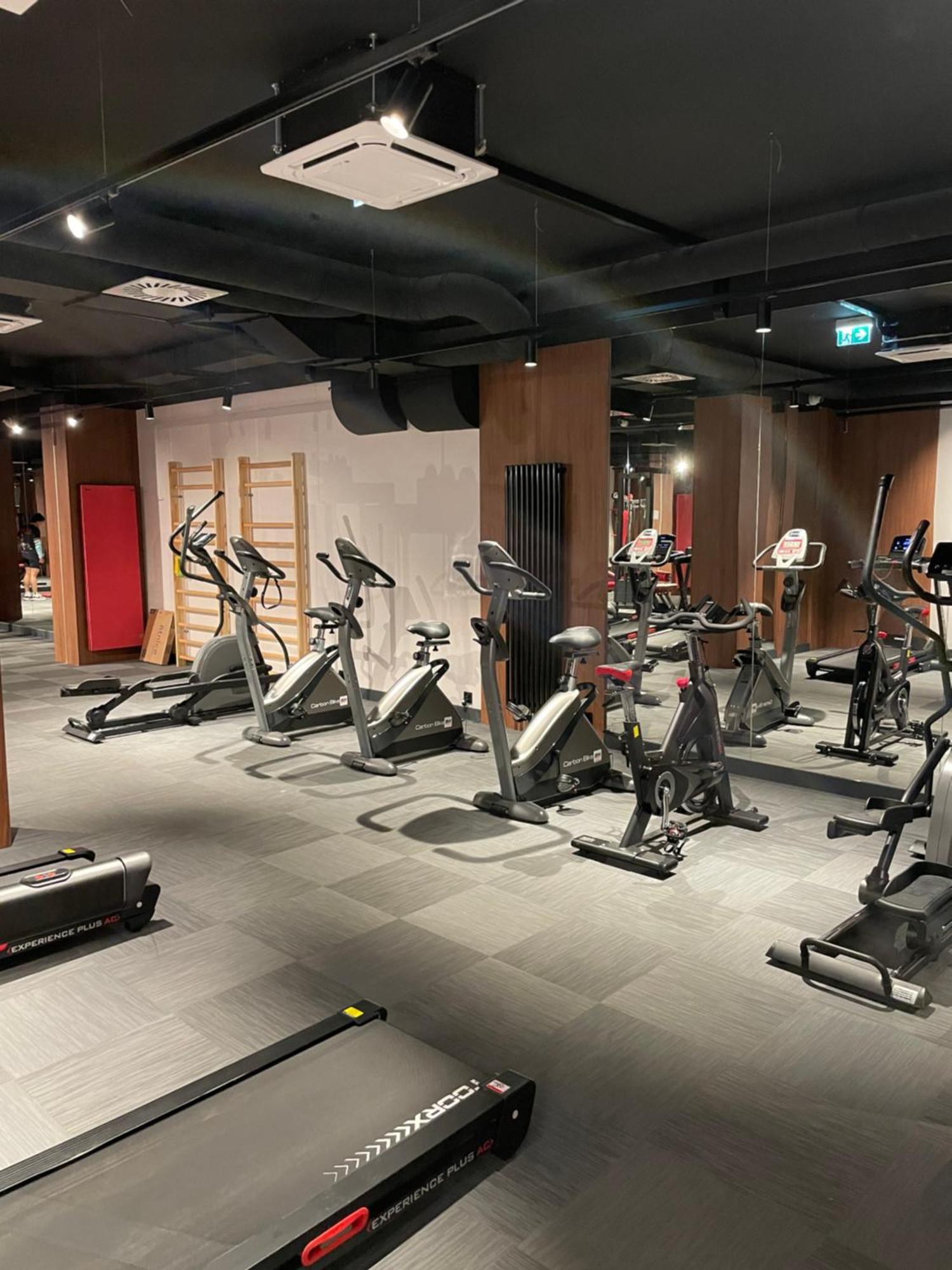 3 Waves Starowka- Gym, Sauna, Kidsplay, Parking * Гданськ